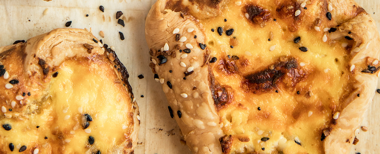 Mini Cheesy Egg Galettes